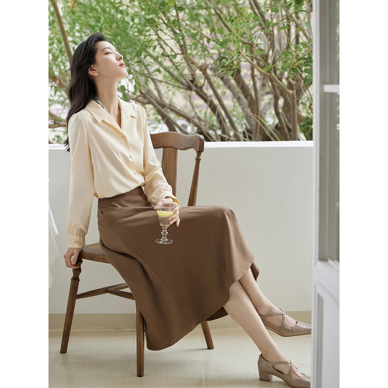 INMAN Women Skirt 2023 Spring Elastic Waist A-shaped Loose Side Pockets Green Coffee Elegant Office Mid-length Skirt