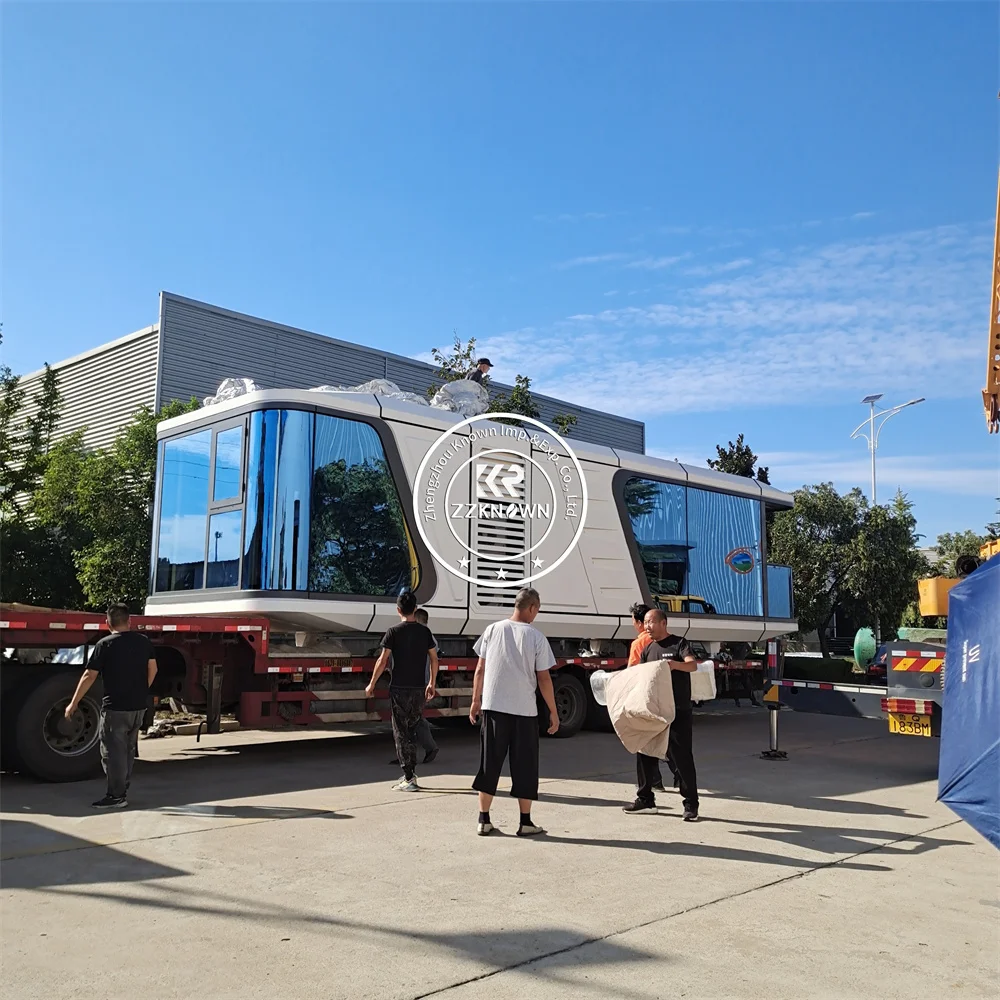 Luxury Durable Resort Modular Prefab Capsule House Mobile Small House Prefabricated House Space Capsule House for Outdoor