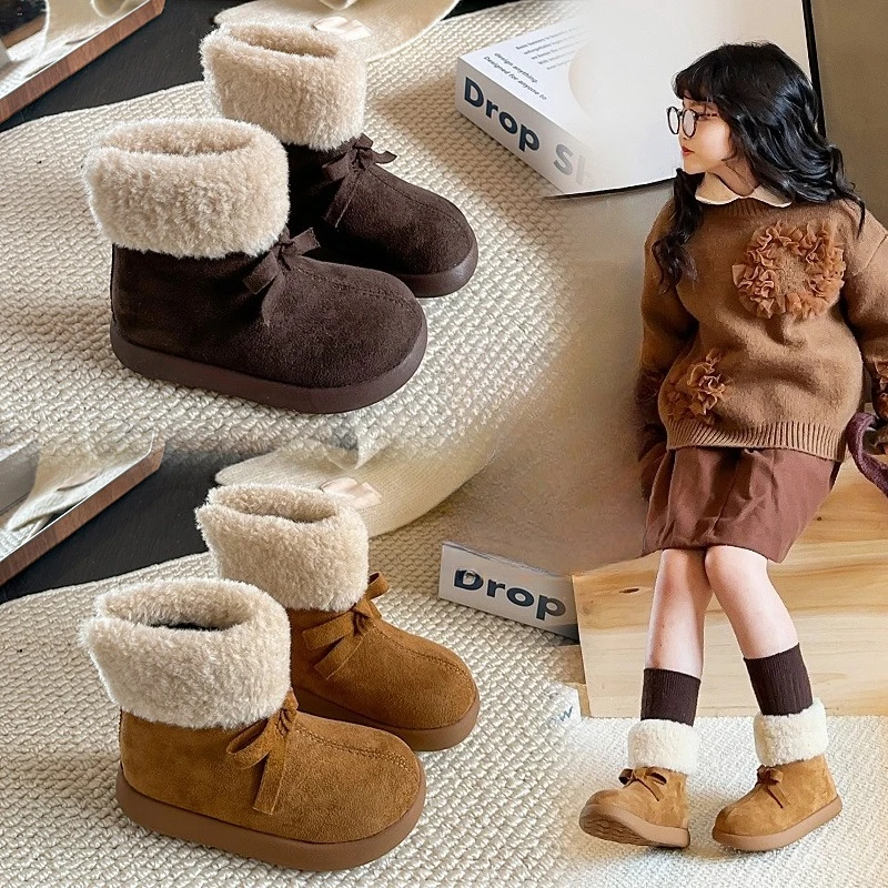 

Little Girls Soft Fluffy Leather Boots with Bow 2025 New Winter Kids Warm-lined Boots Non-slip Simple Retro School Daily Wear