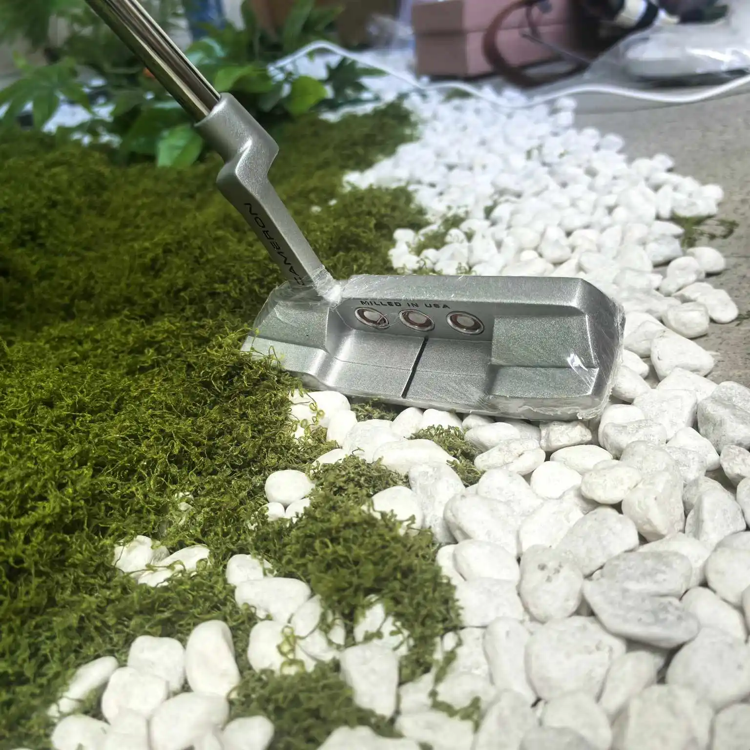 

Stylish Unisex Golf Training Putter - Performance-Grade Design, 32-35" Shaft, Alignment Aids & Lightweight for Practice & Play