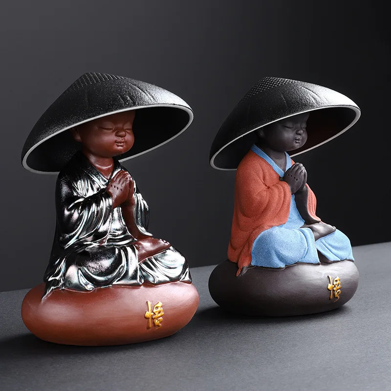 Chinese Ceramic Tea Kongfu Porcelain Tea Filter Buddha Monk Support Holder Tea Pet