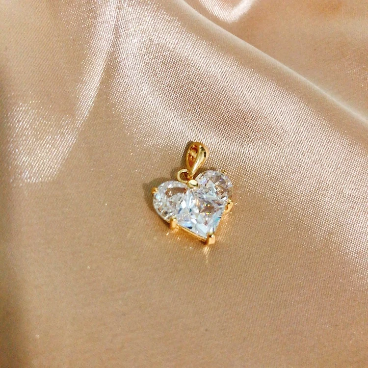 2 pieces CZ pave Gold Heart Charms 20x14mm, 18K Gold Plated Brass Heart Pendants