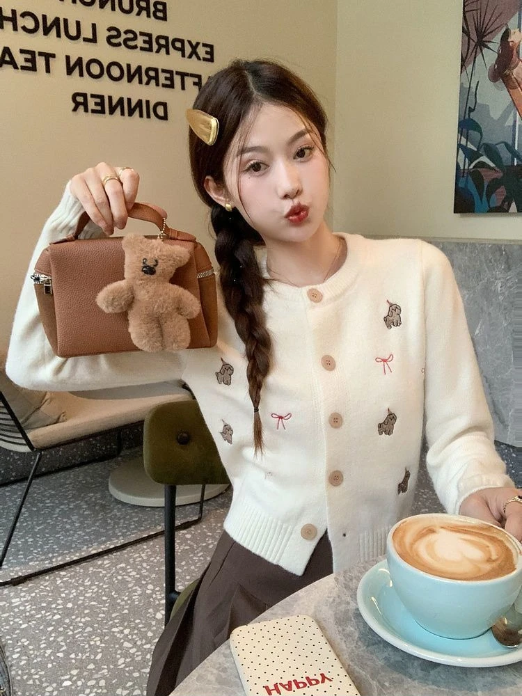 

Korobov Autumn Korean Ins O Neck Long Sleeve Single Breasted Cartoon Embroidery Slim Knitted Cardigan