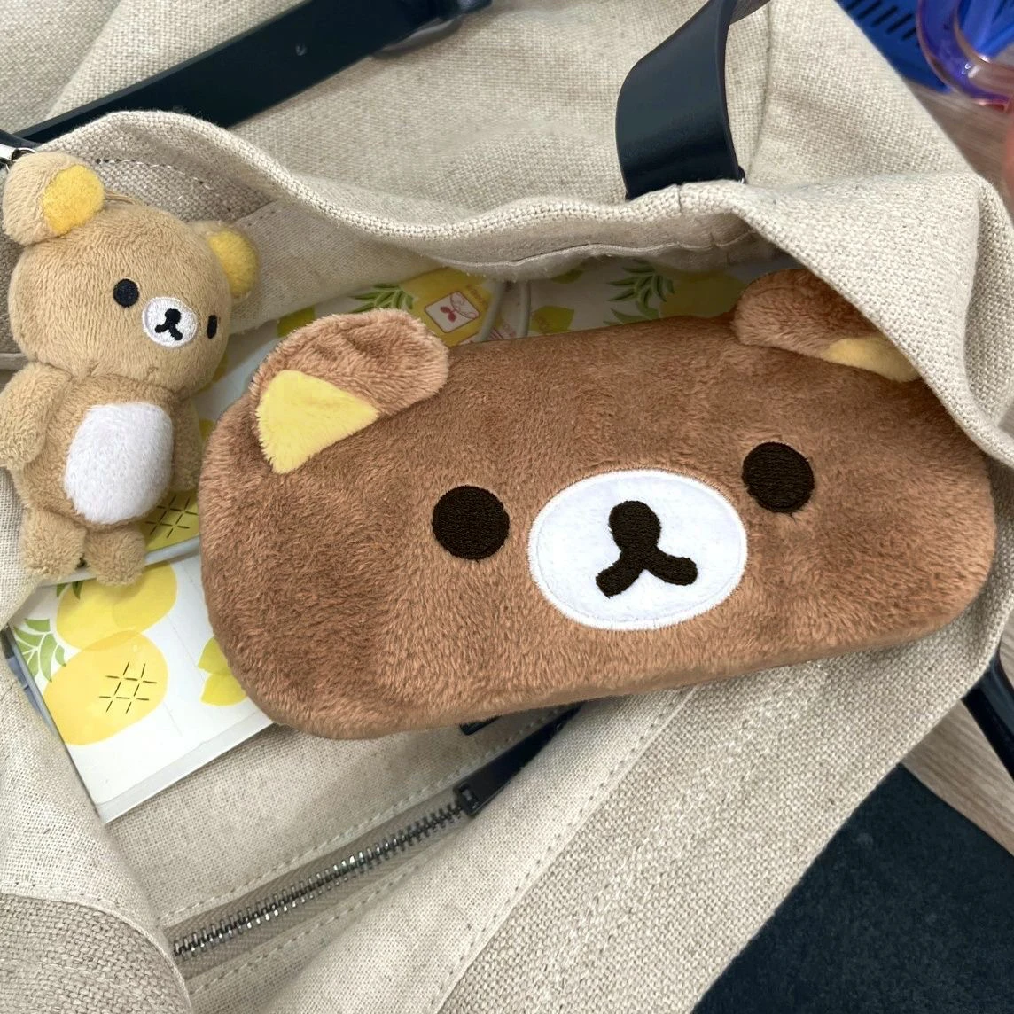 

Adorable Cartoon Bear Eyeglass Storage Box Plu oproof Convenient Cute Fly Organizer Easy to Use Eyewear Case