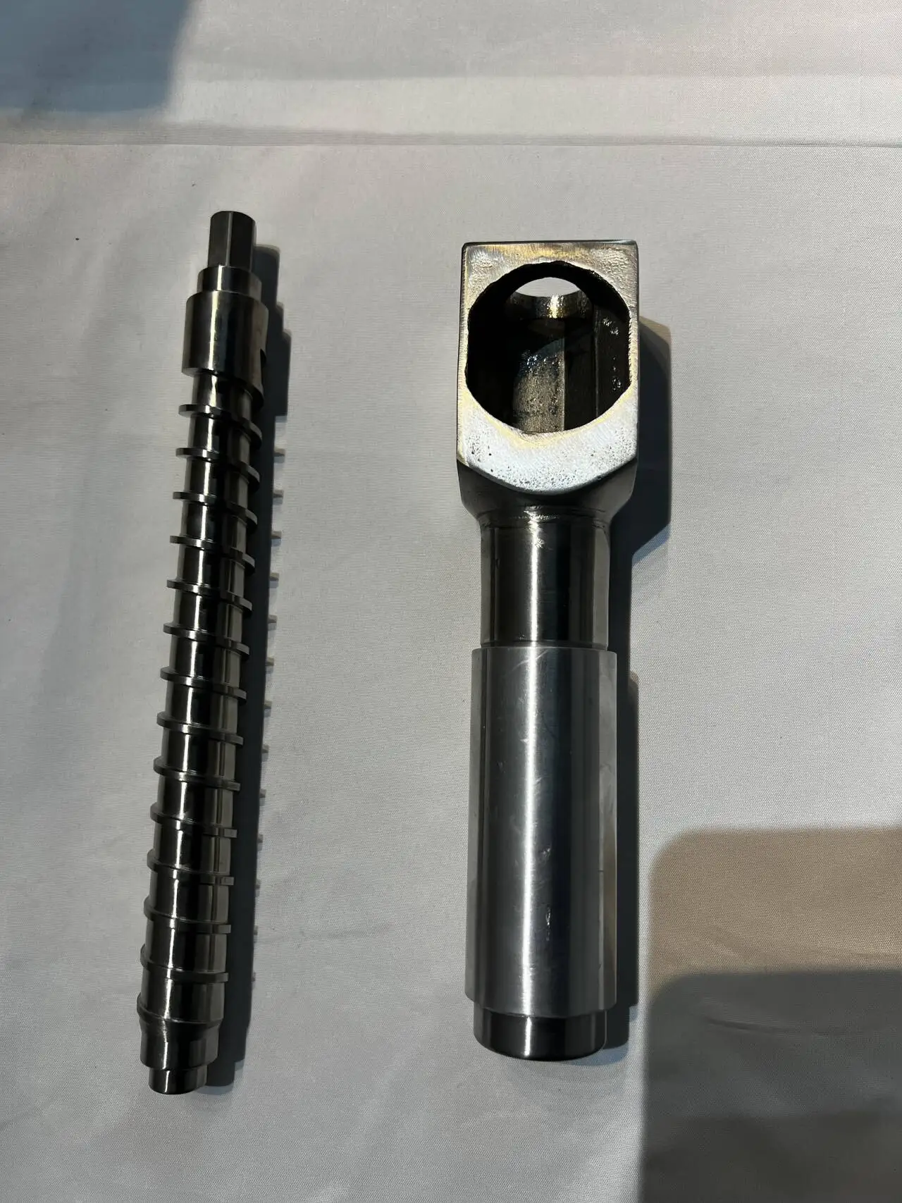 D01 oil machine Squeezing rod and chamber