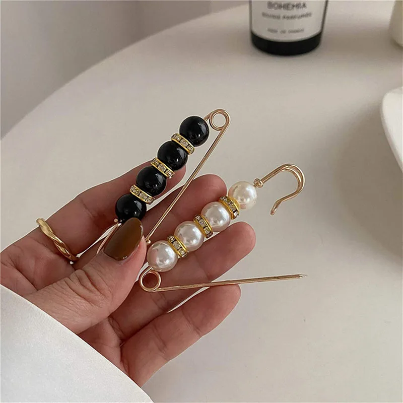 Women Waist Needle Jeans Skirt Waist Big Change Small Anti-running Pin Pearl Rhinestones Lapel Pins Clothes Accessories