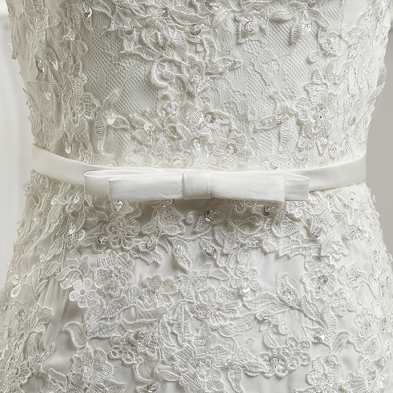 A-line lace Wedding Dress half-Sleeve Plus Size For Women Princess Simple Plain zips Beach Bridal Dress beaded