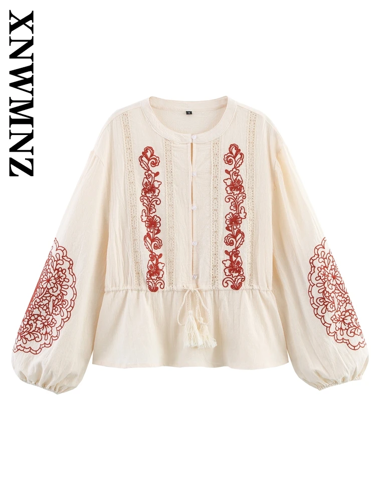 

XNWMNZ 2025 Summer New Female Commuting Vintage Button Long Sleeve embroidery Shirt Fashion Spring Lady khaki O-Collar Top Chic