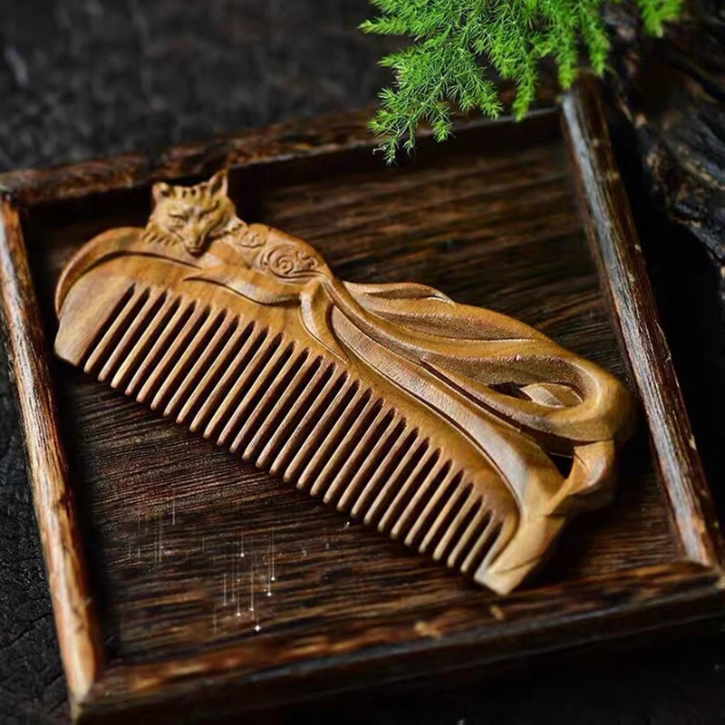 Green Sandalwood Craft Comb Natural Wood Hand-Carved Hair Fox Valentine's Gift Massage Combs Vintage Hair Brush Styling Tools