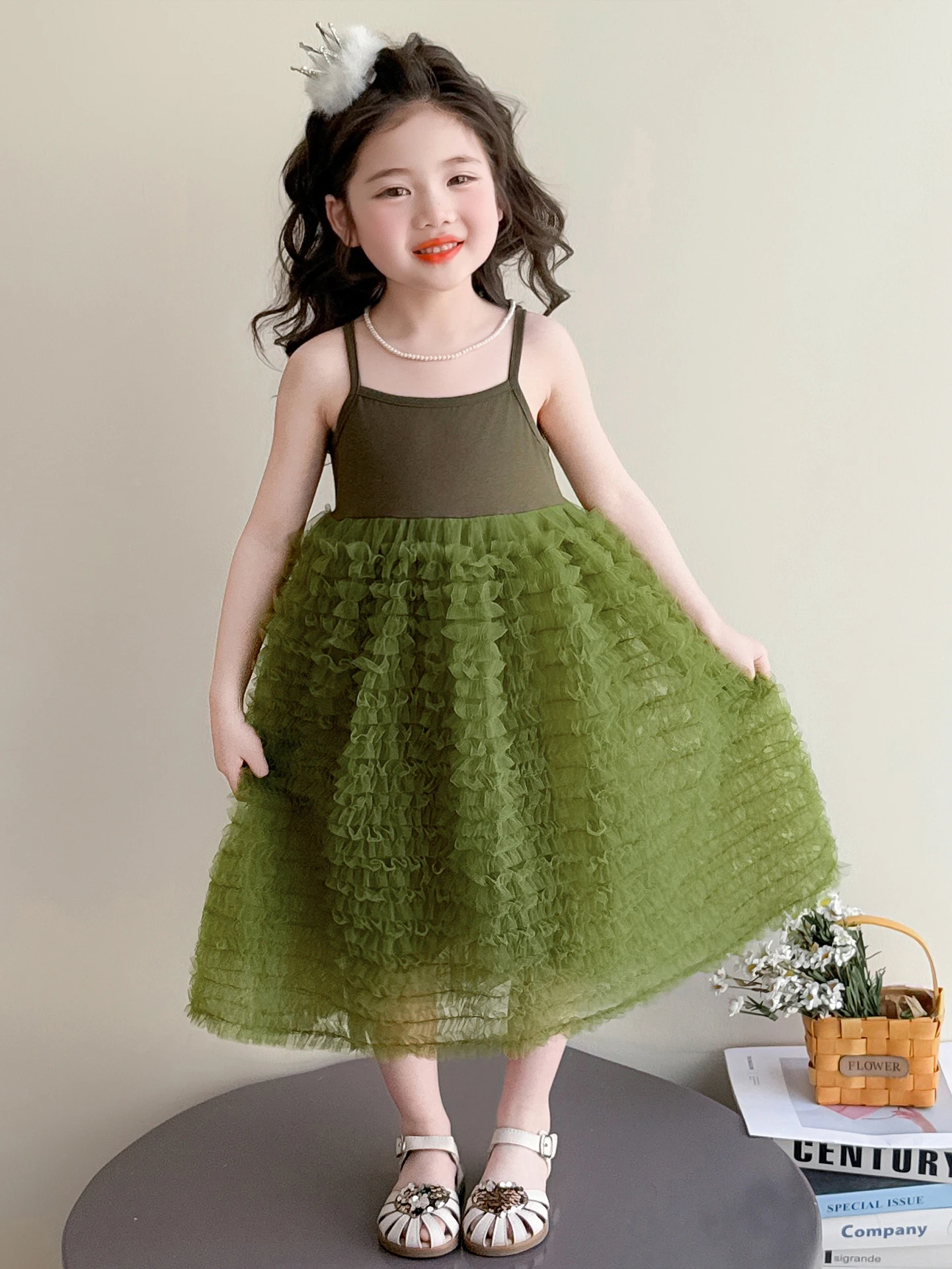 Vestido de Verão 2026 para Meninas: Vestido de Princesa Doce com Alças, Saia Longa de Tule Infantil, Saia de Camadas, Cintura...