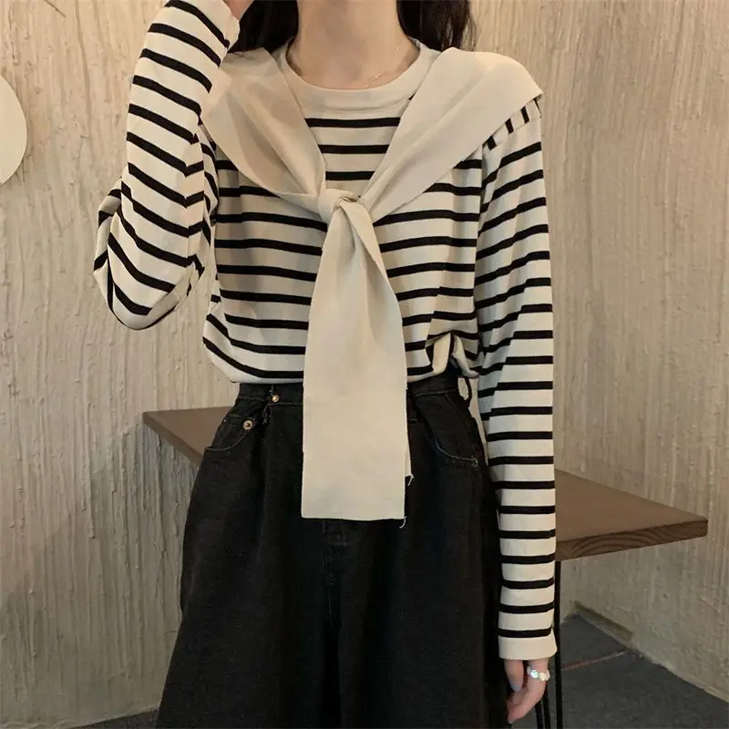 Korean Version Women\'s 2024 New Spliced O-Neck Knitted Thin Fake Two-piece Shawl Striped Fashion Loose Casual Long Sleeved Tops