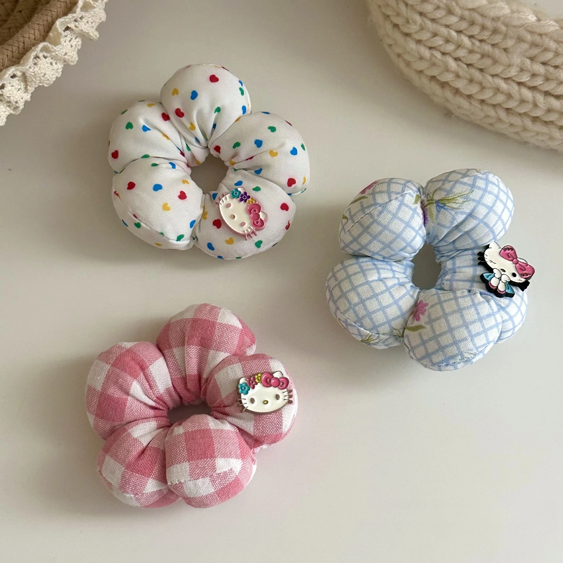 Miniso Высокоточная сладкая маленькая губка с цветком, круг для кишечника, клетчатый круг для волос в горошек, низкий хвост, аксессуары для волос