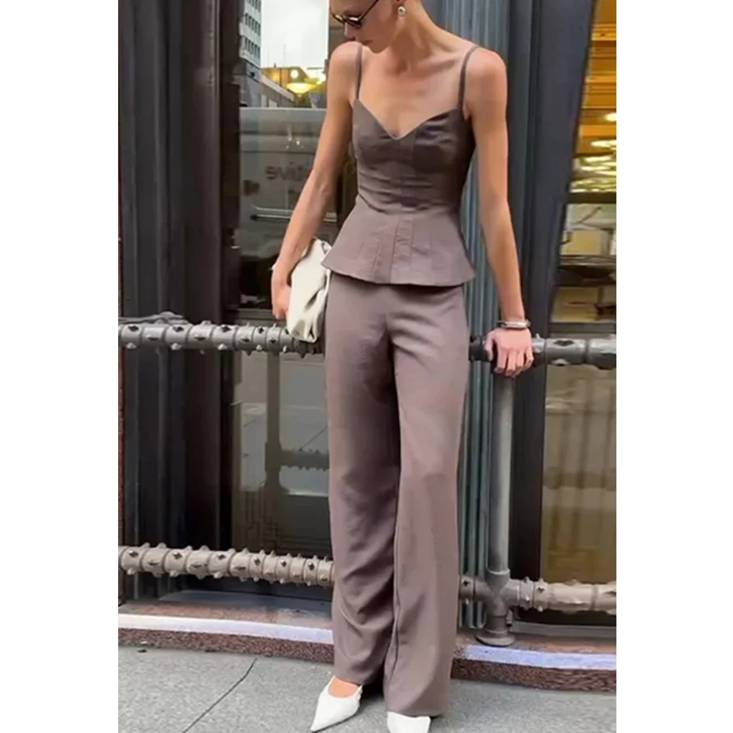 Setelan Fashion Dua Potong Wanita Musim Panas, Atasan V-neck Slim Fit dan Celana Panjang Kasual High Waist Straight Leg