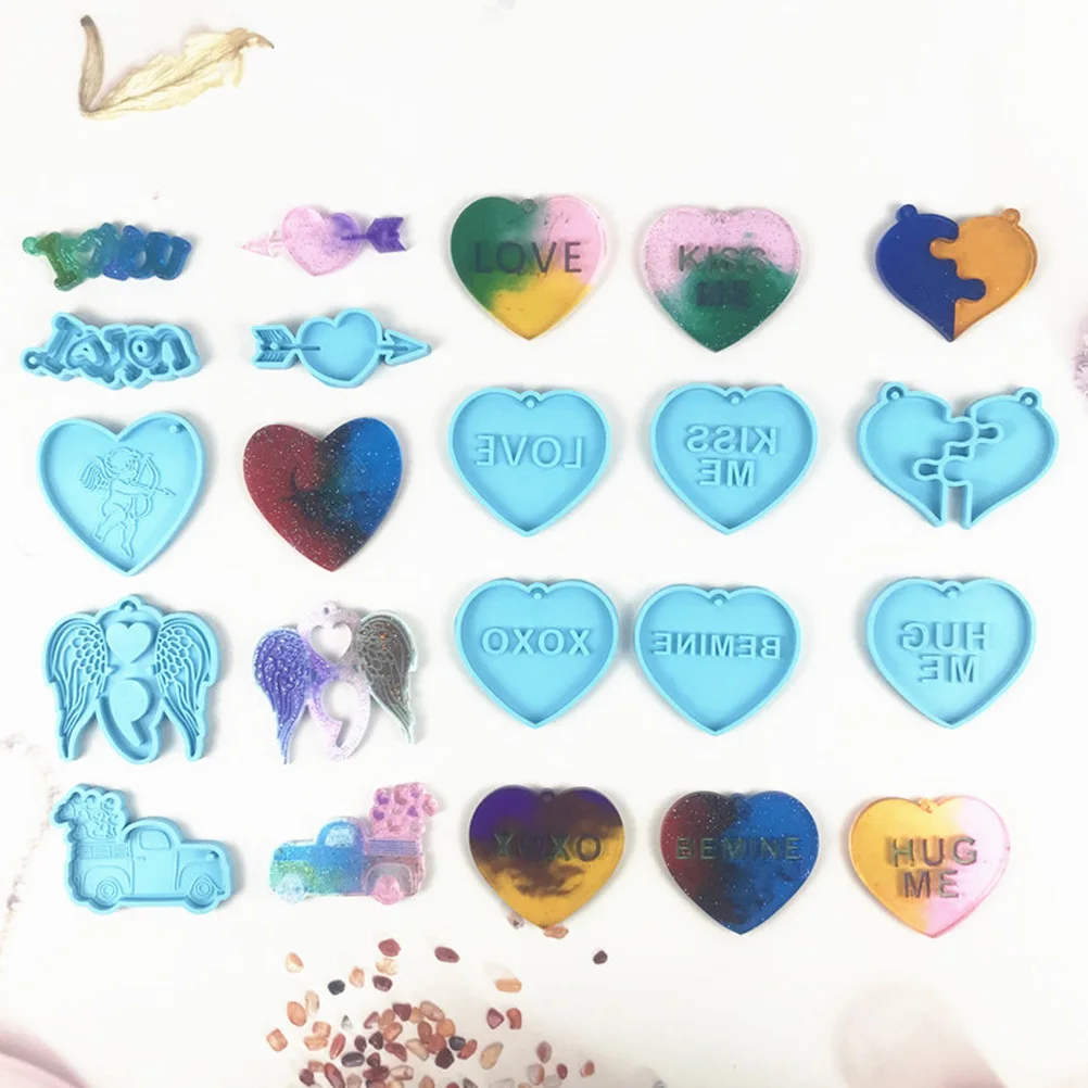 

5Pcs Resin Casting Molds DIY Key Chain Silicone Mold for Valentine's Day Crafts Personalized Keychain Pendant Making Set
