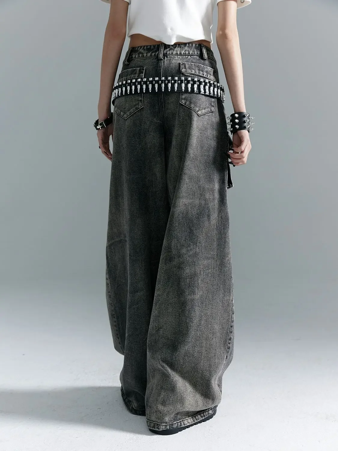 Women Ribbon Ripped Hole Baggy Jeans Black Vintage Oversize Cargo Strap Design Pocket High Waist Y2k Fit Slimming Wide Leg Pant