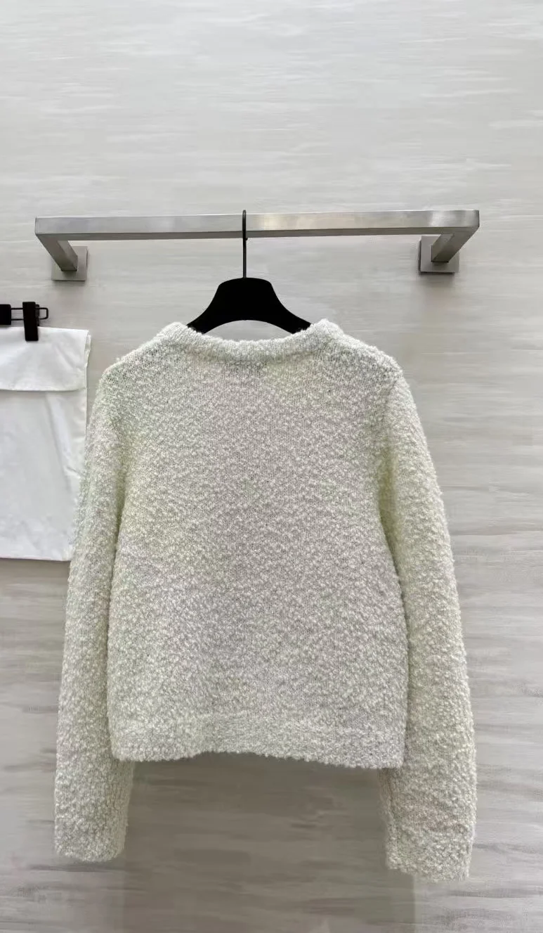 

Winter new exquisite, elegant, delicate wool looped yarn sweater women's cardigan jacket versatile knitted women's clothing