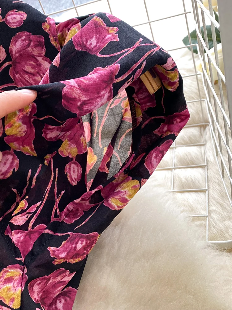 夏の女性のノッチ襟ノースリーブプリントシャツ新しいファッショナブルな通勤多用途休暇シフォンブラウストップ C295