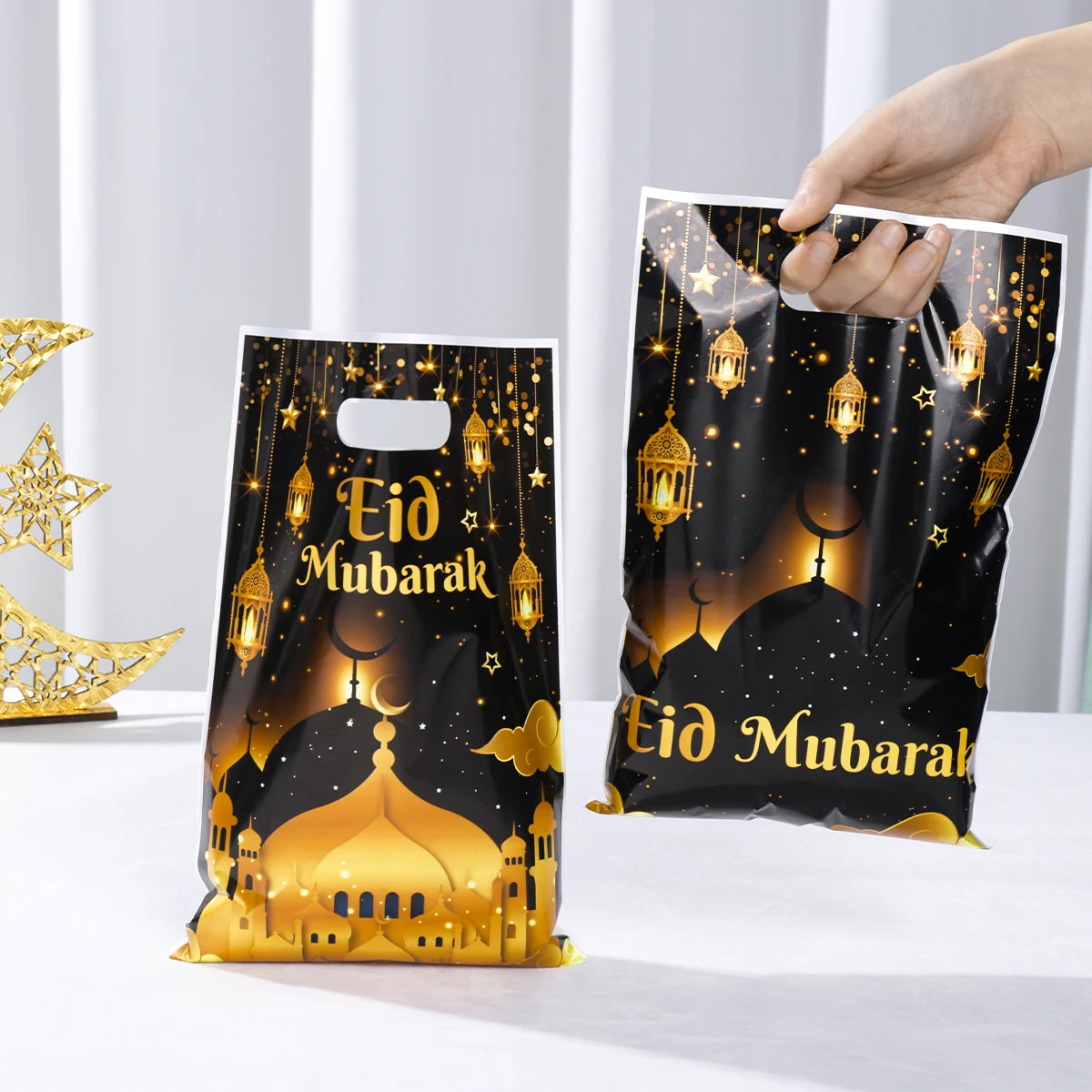 10pcs Eid Mubarak Gift Bags Plastic Candy Cookie Bag Ramadan Kareem Decoration 2024 Islamic Muslim Party Supplies Eid Gift Bags