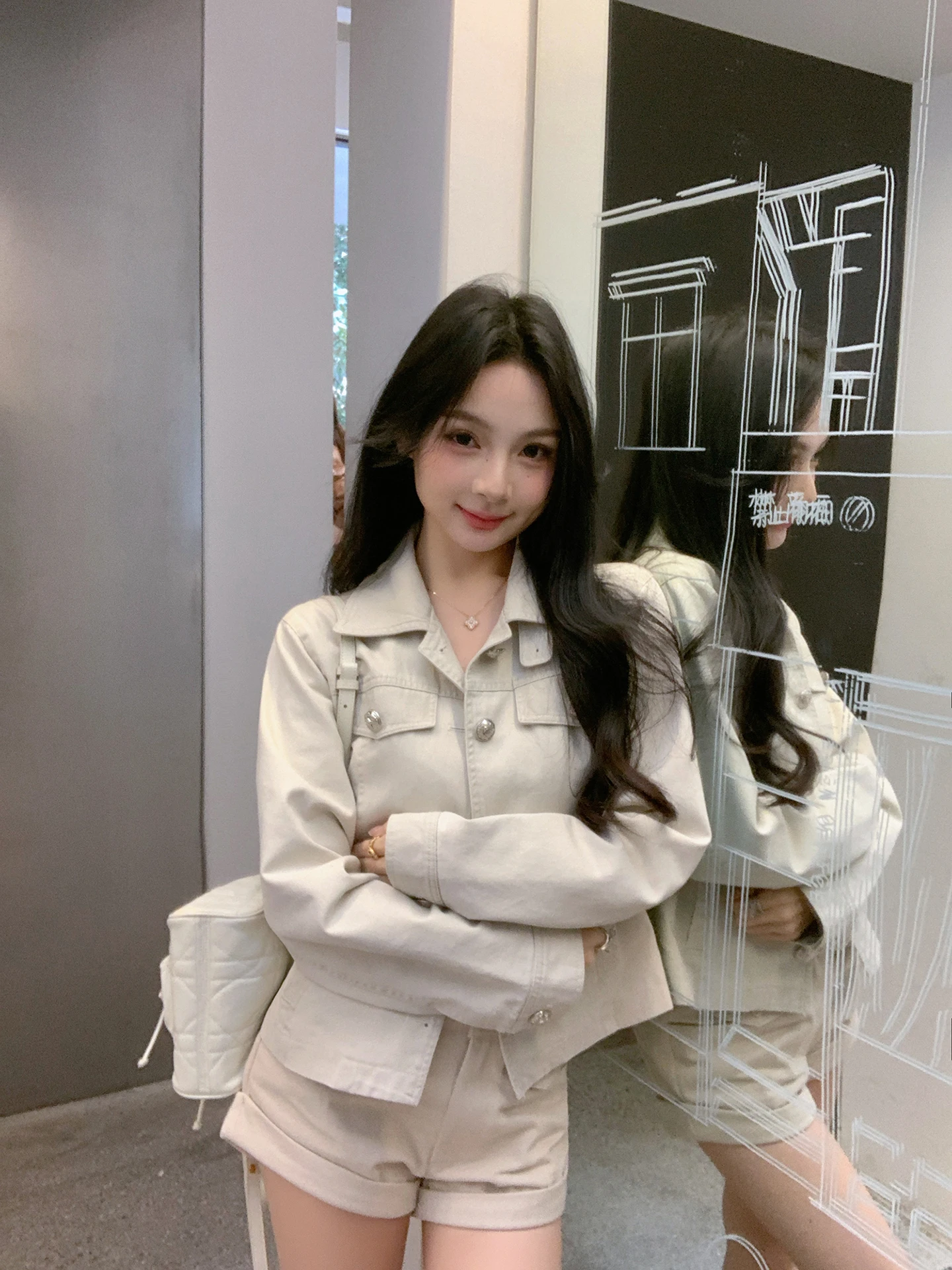 

Уникальная красивая джинсовая куртка для женщин на раннюю весну в корейском стиле Pure Desire Wind, женское пальто Pure Want Sle