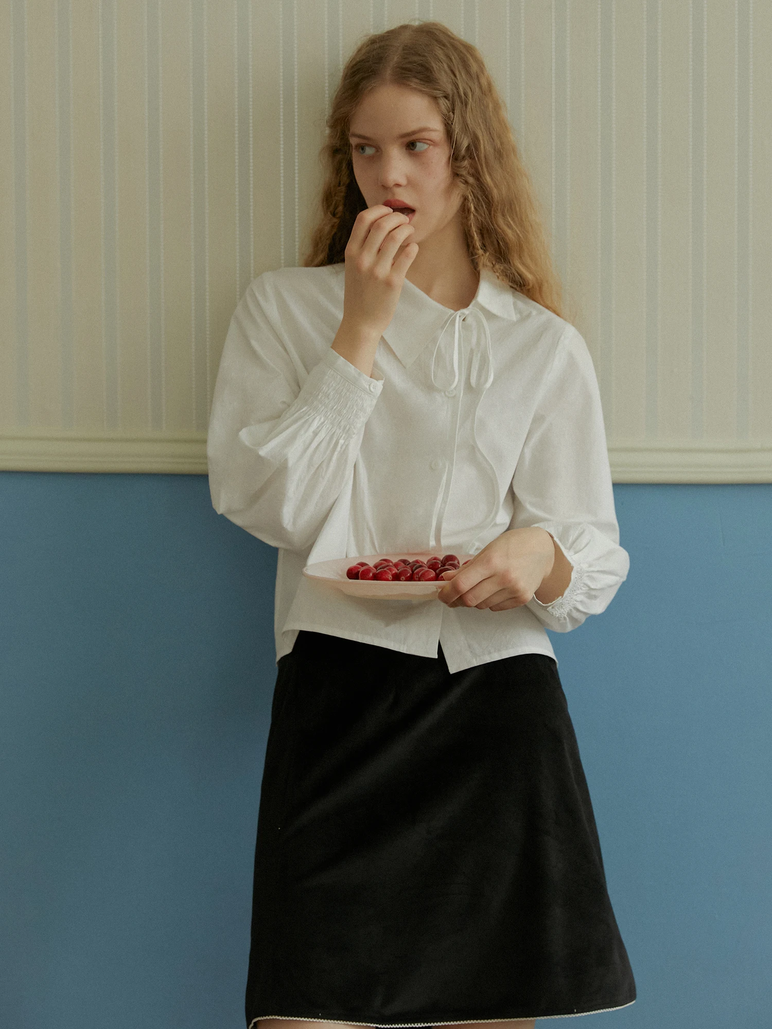 

Sweet Embroidered Asymmetric Collar Blouse Cotton Long Sve Women's irt Vintage Outerwear Top for Early Autumn