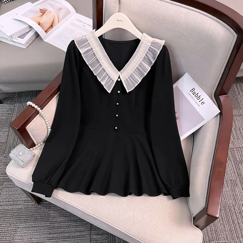 French Ruffled Black V-neck Shirt for Women in Early Spring with a Slim Waist and a Delicate Floral Style Doll Shirt