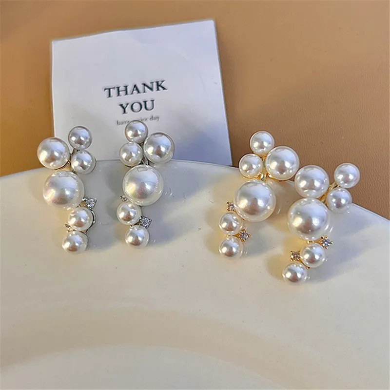 XIALUOKE Irregular Pearl Crystal Earrings European American Style Personality Fashion Runway Show Stud Earrings Accessories