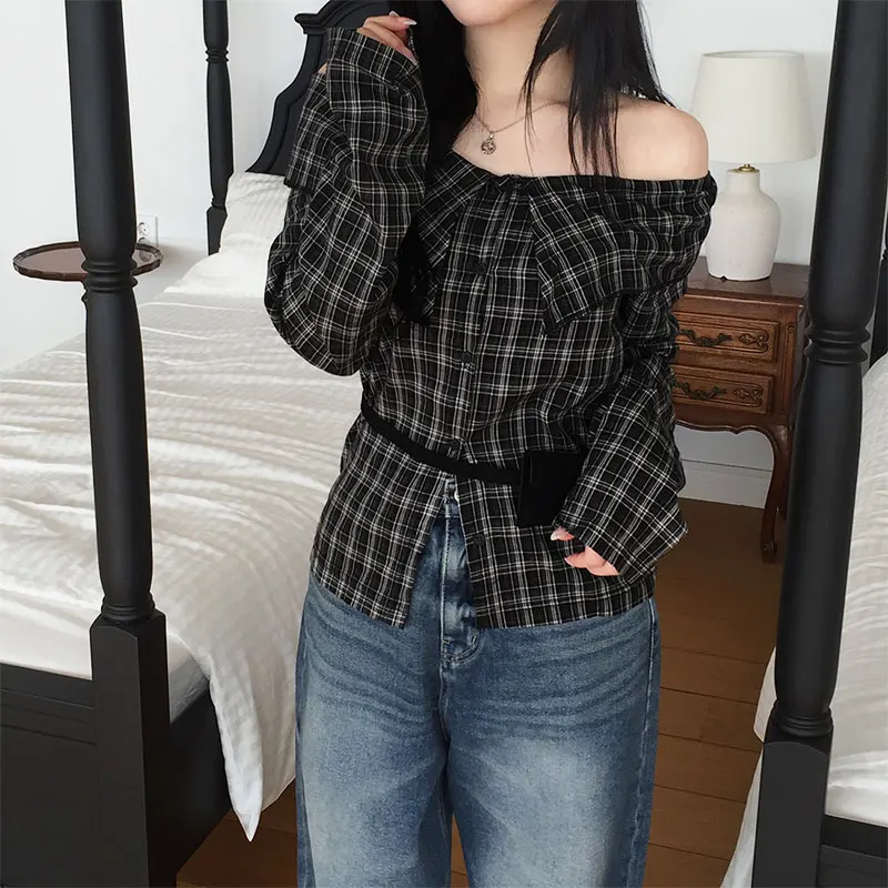 

Plaid Long Sve irt Women Spring Autumn New Small Design Sense Turn-down Collar oulder Exposure One-word Collar irt