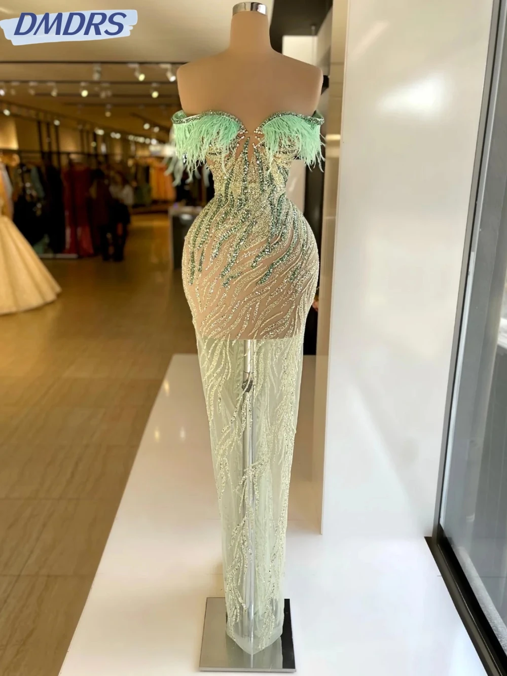 

New Arrival Beaded Evening Dress With Feathers For Women Off Shoulder Wedding Party Gown Customized Illusion Long Prom Dresses