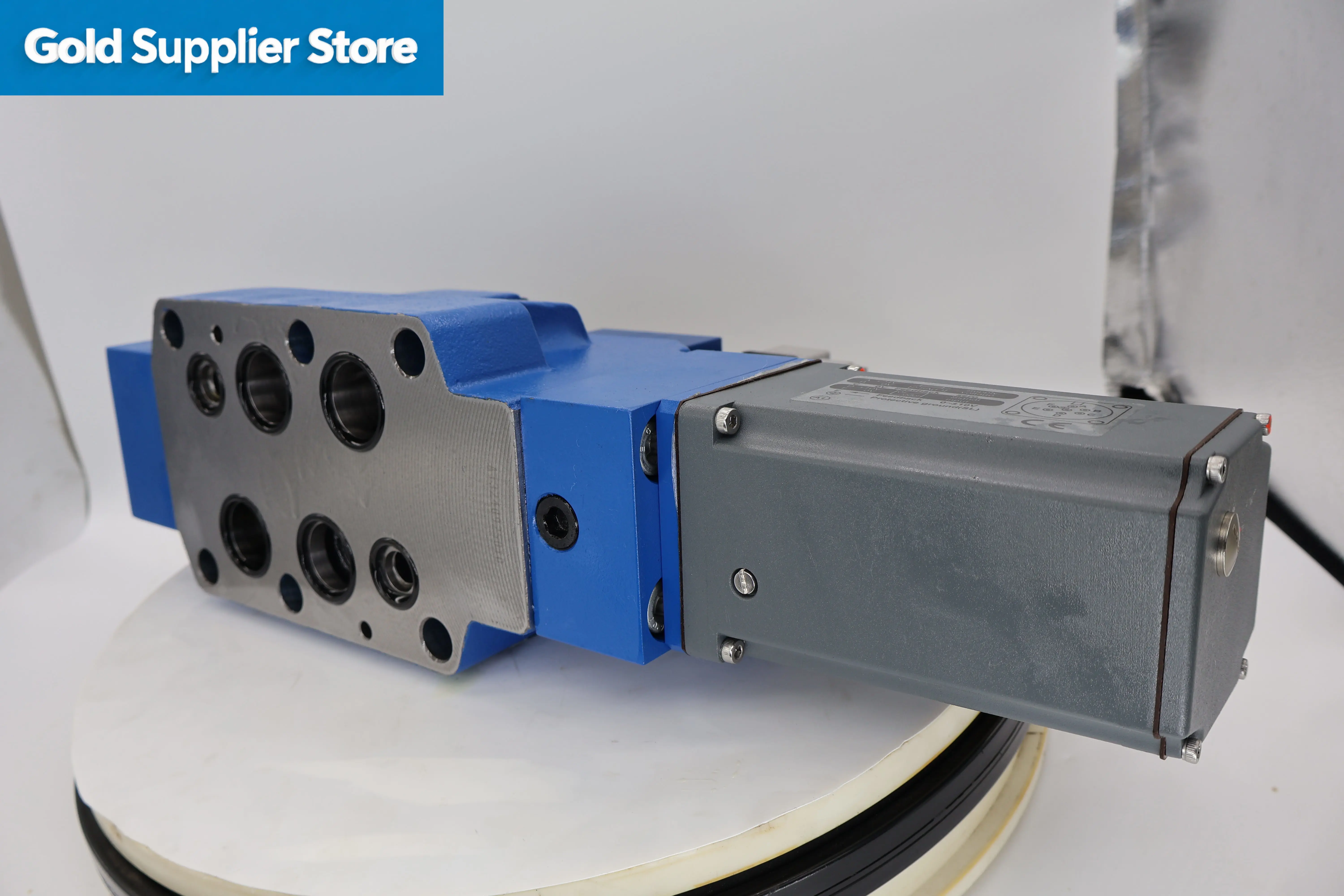 4WRKE 4WRKE10W6-100L-34/6EG24K31/F1D3M 4WRKE16E150L-3X/6EG24ETK31/A1D3M Proportional Directional Valves/Pilot Operated