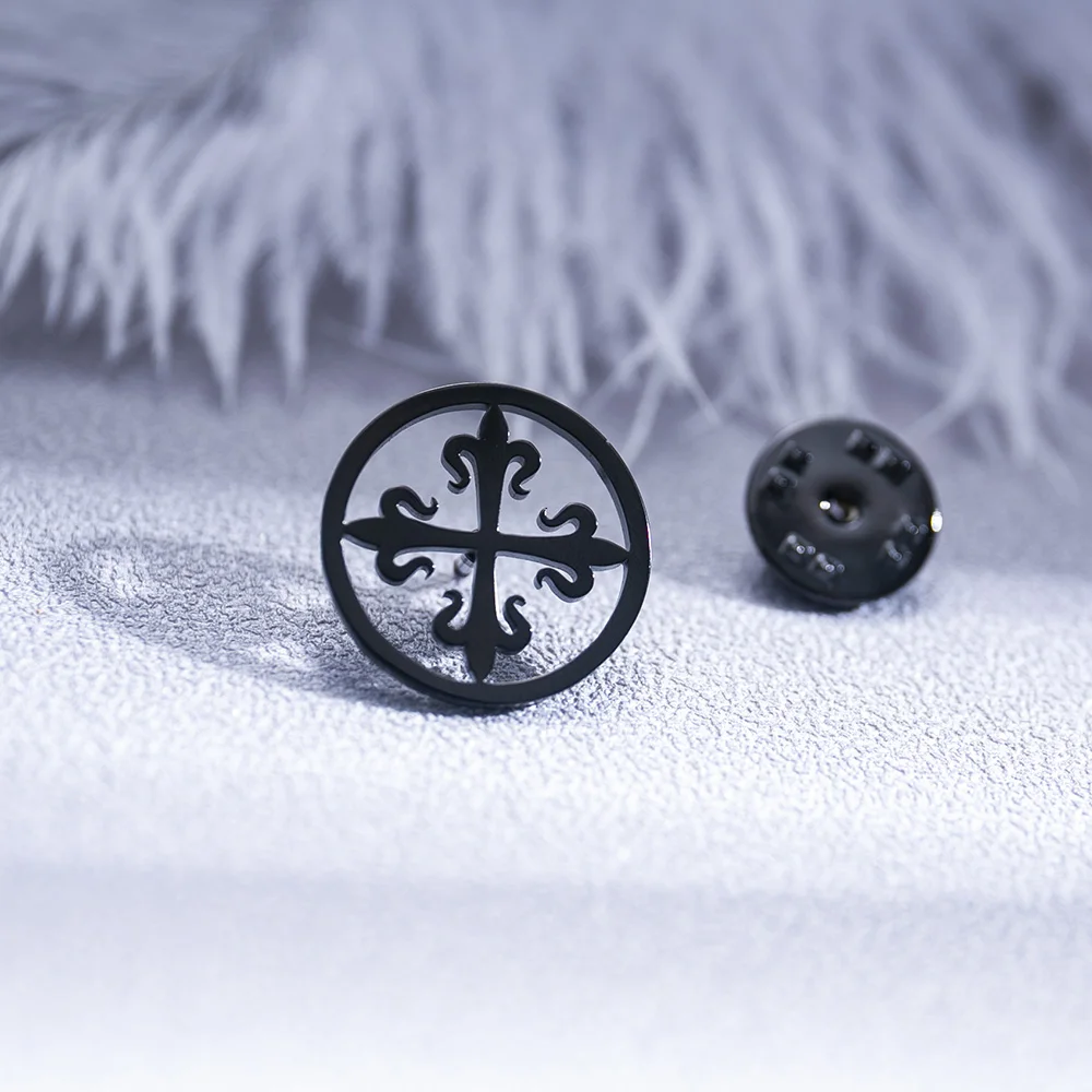 Tangula Vintage Cross of Lilies Brooches Stainless Steel Christian Cross Badge Mens Suit Lapel Pins Wedding Jewelry for Groom