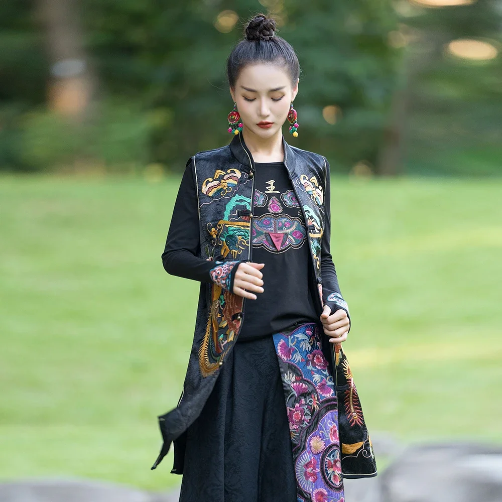 Retro Chinese Style Modern Women Vest Ropa Oriental Traditional Ethnic Gilet Clothes New Casual Sleeveless Jacket Embroidery Top