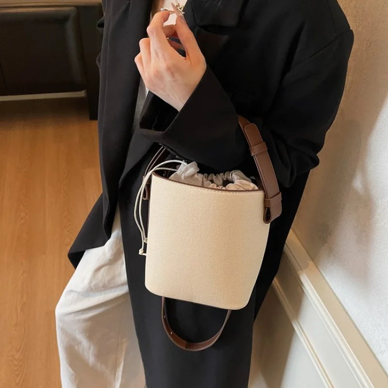 

Элегантная сумка через плечо, кожаная женская сумка, элитная роскошная сумка известного дизайнера, изысканная повседневная сумка художника ​