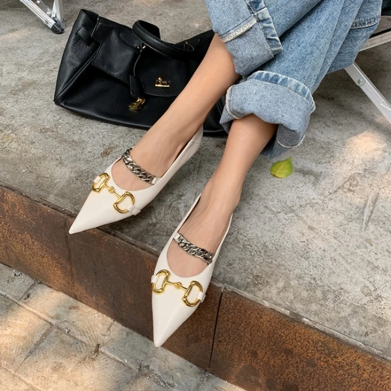 2024 autumn/winter new horse buckle pointy flat shoes, network celebrity with the same style of women fashion shoes