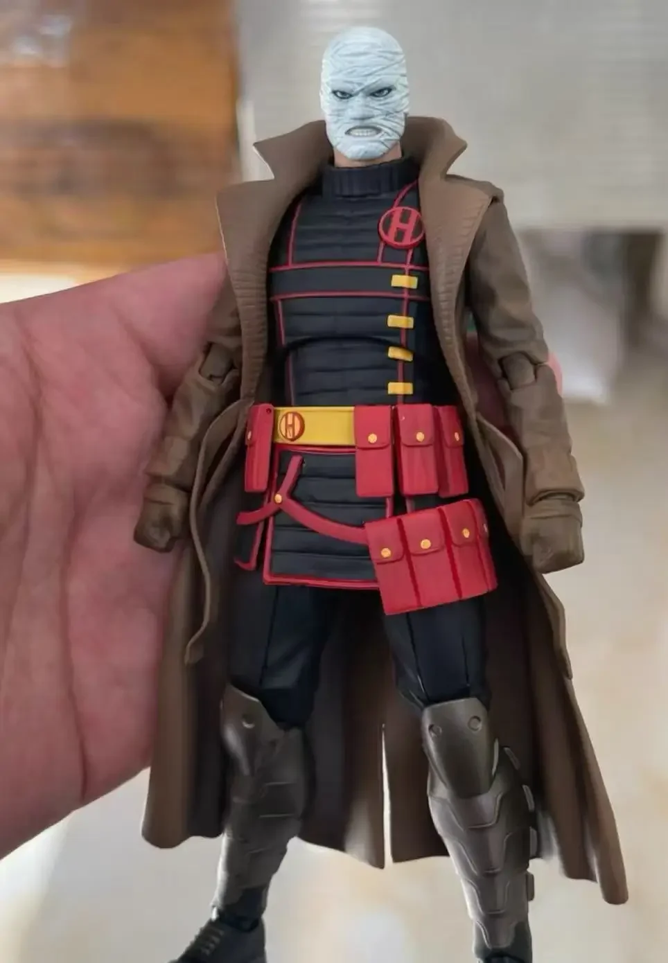 En Stock Original Medicom MAFEX 1/12 soldat masculin Batman Silence Thomas Elliott ensemble complet 6 pouces modèle de figurine à collectionner