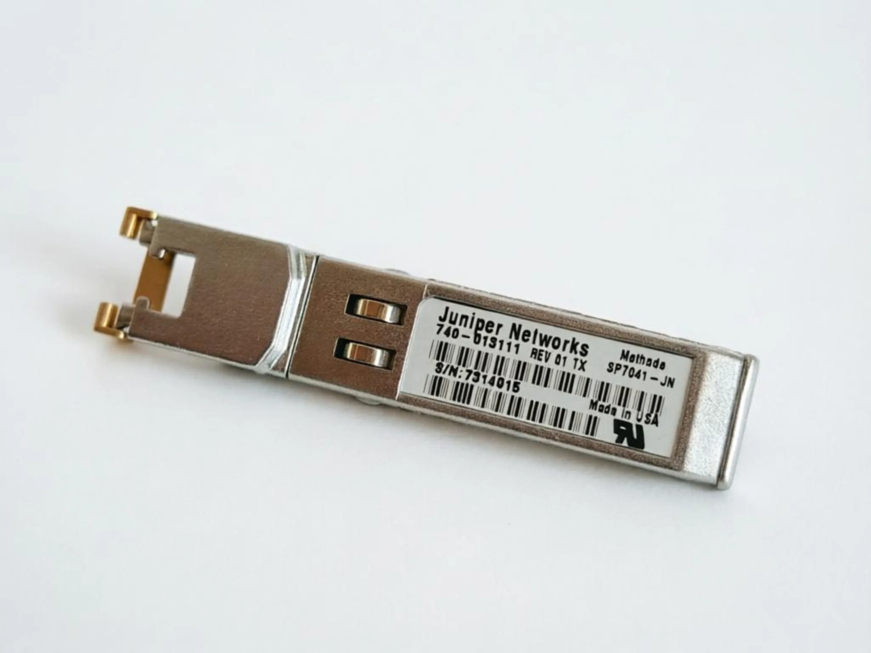 

Juniper Networks Gigabit Ethernet 740-013111 SP7041-M1-JN REV 02 TX 1000Base-T 100m 1000Mbps RJ45 Network Module