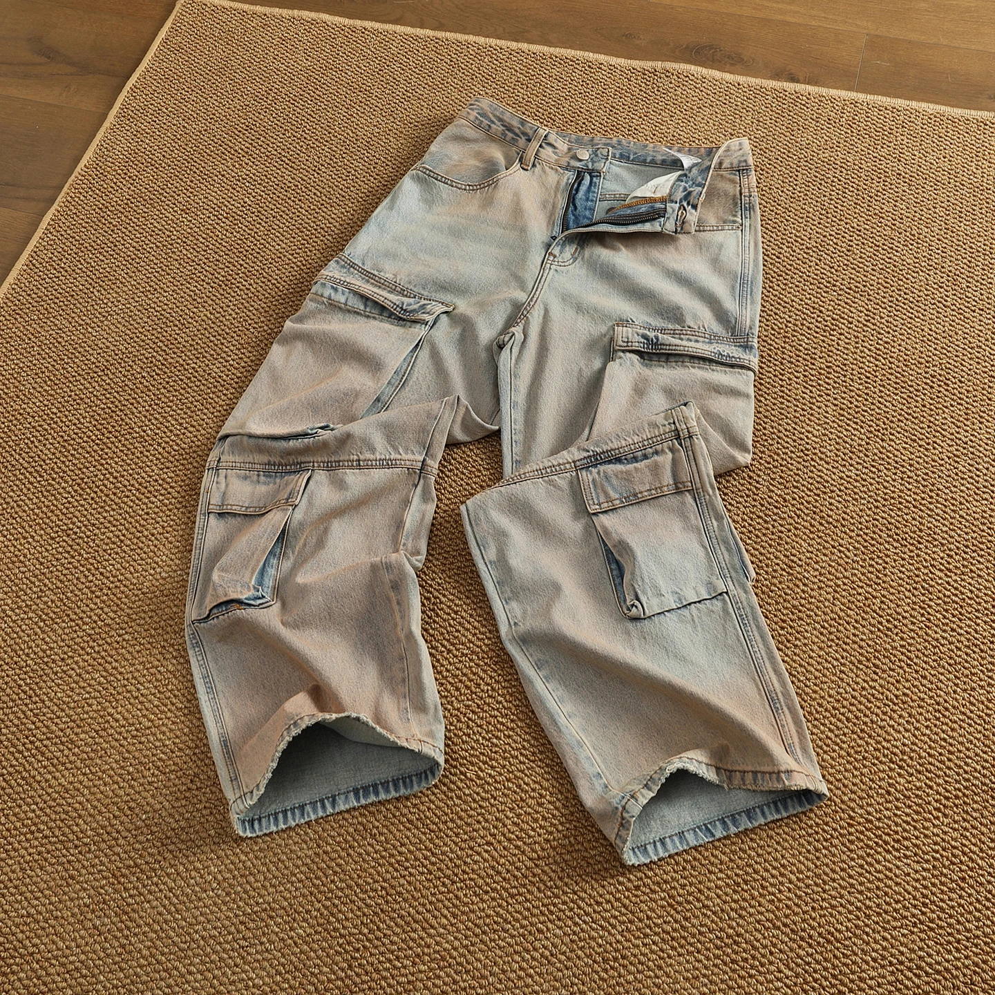 

Dirty Wash Heavy Biker Denim Pants Men's Streetwear Oversized Cargo Straight-Leg Jeans with Multi-Pockets and Distressed Finish