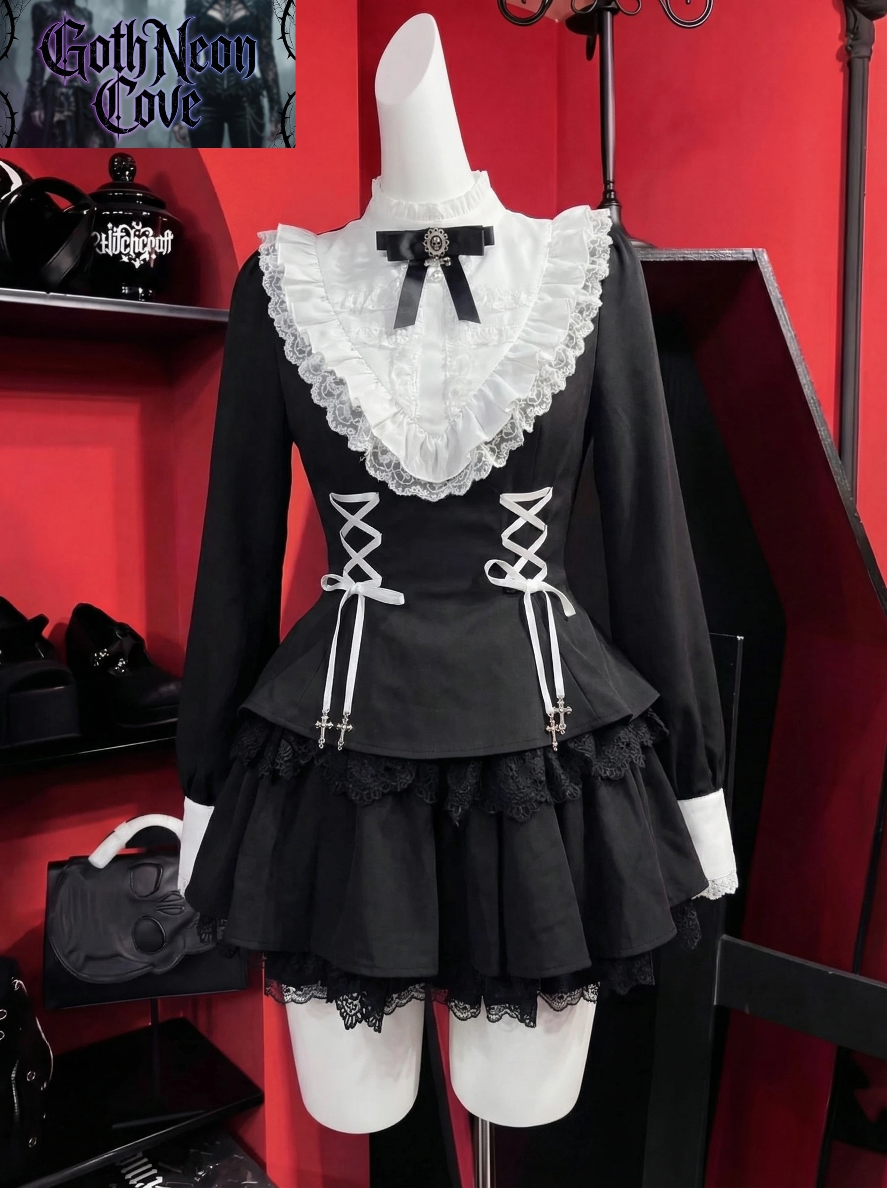 

Japanese Yami Kawaii Girly Goth Two Piece Set Women's Lolita Dress + Elastic Waist Shorts Jirai Kei Harajuku Fashion Y2K Set