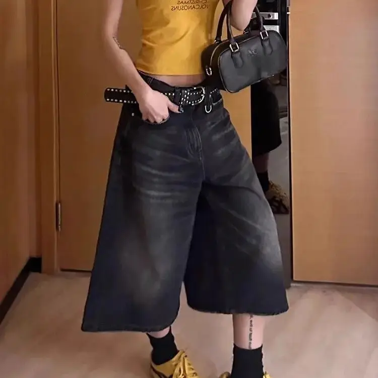 Retro Fashion American Women High-Waist Jeans Seven Points Trousers Black Wash 2024 New Baggy Wide Leg Frayed Denim Short Pants