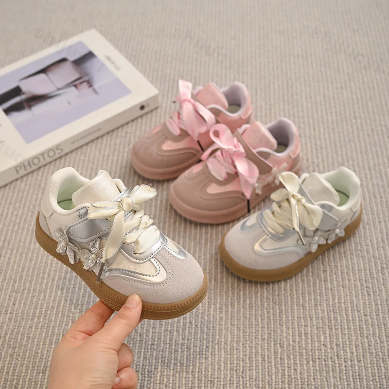 

Children's Fashion Sports Shoes 2025 New Autumn Lightweight Children's Leisure Princess Comfortable Sweet Girl Casual Shoes
