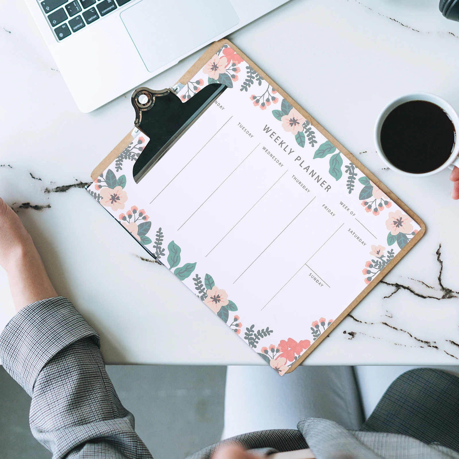 

Weekly Planner Notepad Simple Fashionable Design for Students Office Workers Teachers Daily Schedule to-Do List