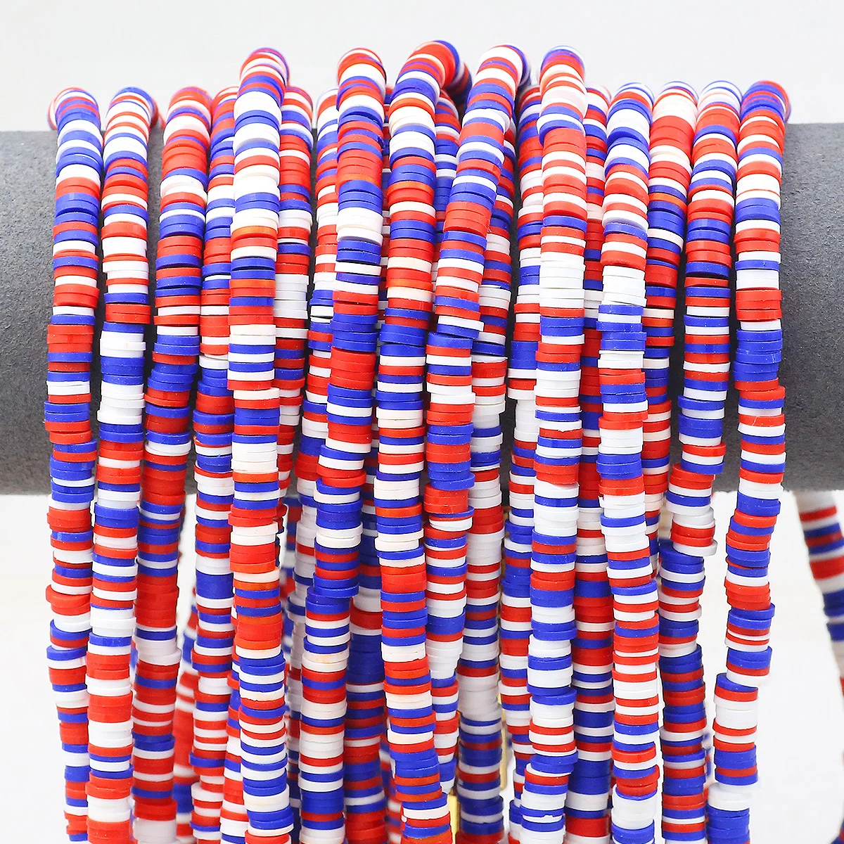 4/6mm Soft Polymer Beads In White Blue And Red Spacer Loose Beads Independence Day For DIY Jewelry Making Bracelets Necklaces