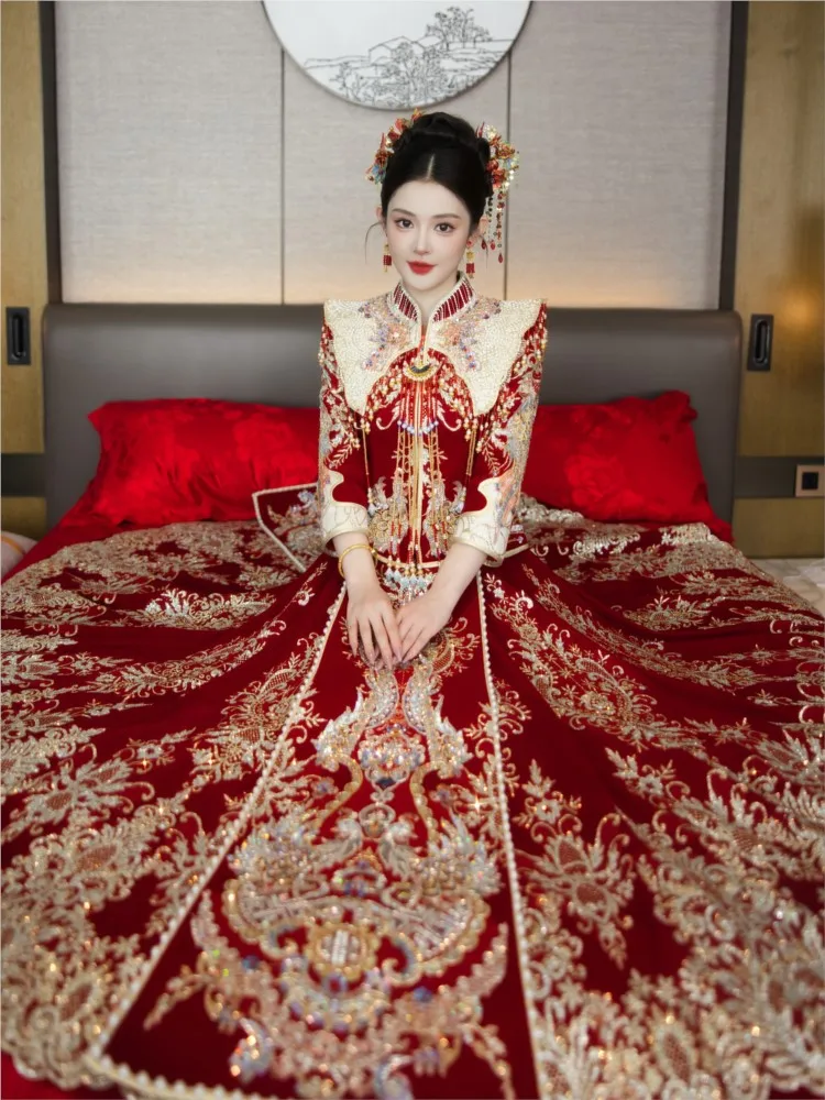 

New Chinese-style wedding dress for brides toasting and female attire
