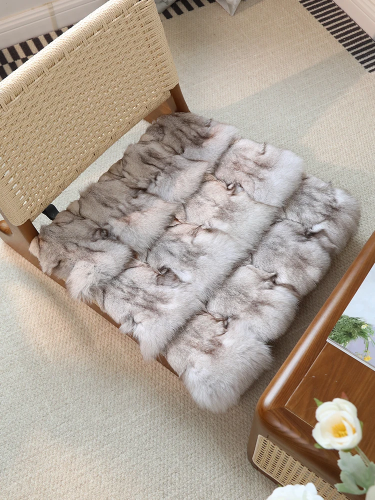 High-end fur fox fur cushion natural color square chair cushion car cushion single sofa cushion Black gray cushion 47cm * 47cm