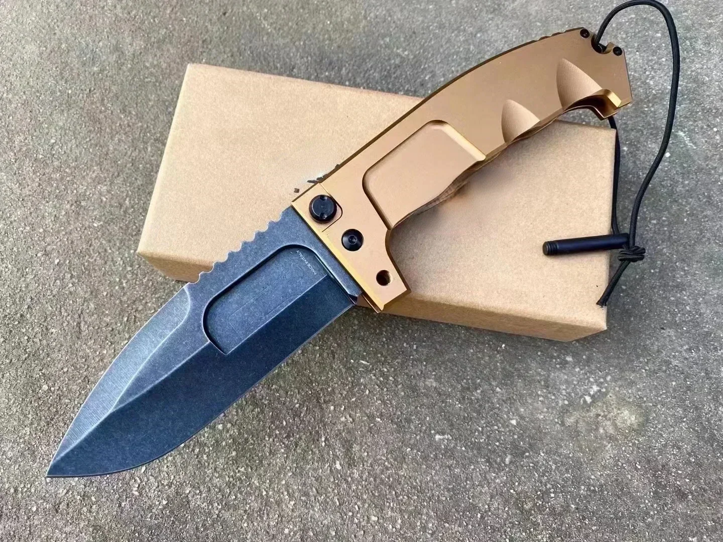 N690 Heavy Duty Folding Knife Field Hunting Carry Self-defence Emergency Rescue Tool Sharp Slicing Tactical Knife Military Camp