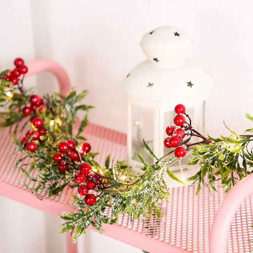 Red Berry Christmas Red Berry Light String Battery Powered 20/30LED LED Green Leaf String Lights Snowflakes Simulation Plants