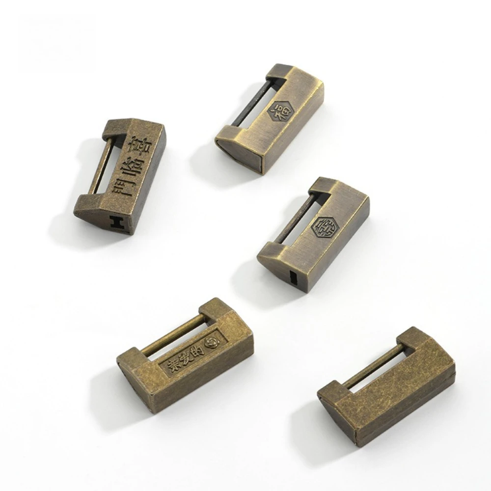 

Mini Antique Small Lock Head Chinese Wooden Box Cabinet Padlock Retro Copper Locks Zinc Alloy Old-fashioned Ancient Key Lock