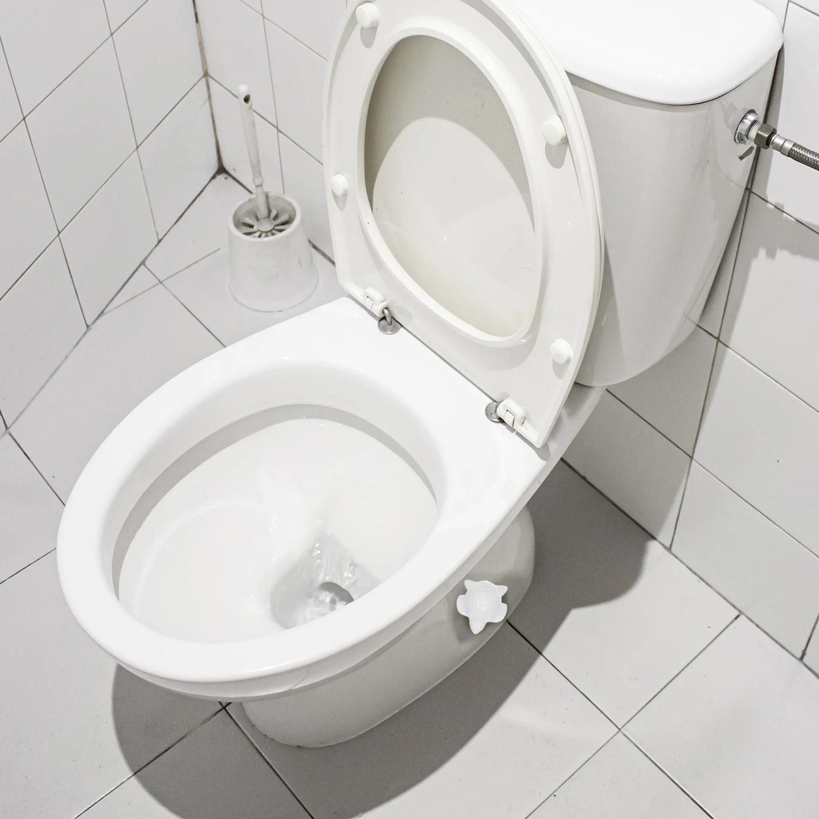 

4Pcs Sea Turtle Toilet Bolt Covers Ceramic Decorative Screw Caps Bathroom Accessories White Bolt Replacement Toilet Knob Caps