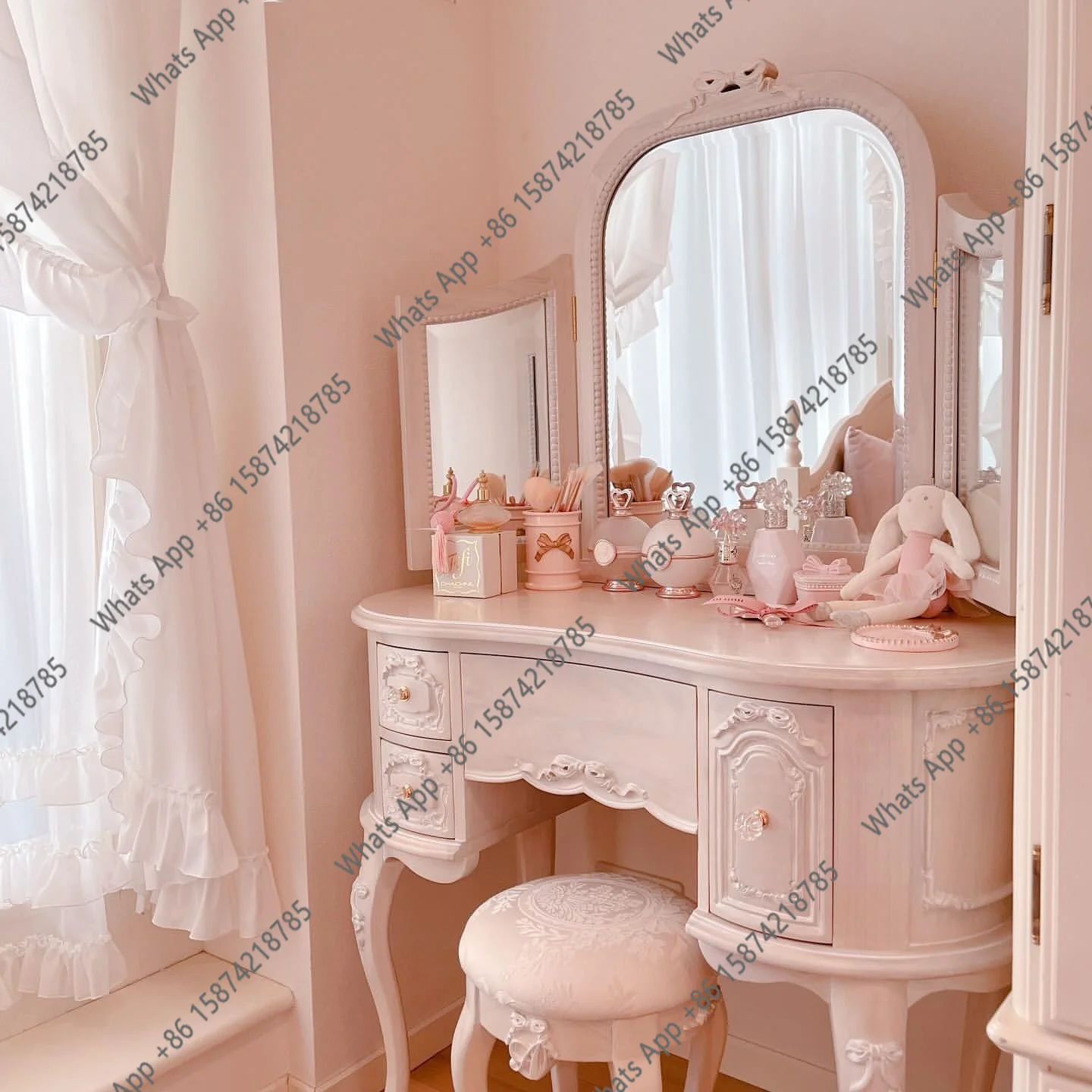 

Американский деревенский туалетный столик из массива дерева розового цвета, в скандинавском европейском стиле, с резьбой, в комплекте со стулом.