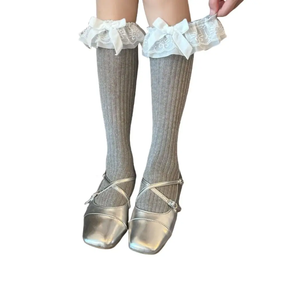 Female Hosiery Loose Lace Ruffle Socks Patchwork Lolita Knitted Mid Calf Socks Bowknot Hosiery Women Stockings Skirt