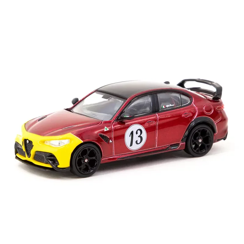 Tarmac Works 1/64 Giulia GTAm Red Yellow Diecast Scale Model Car Collection Limited Edition Hobby Toys